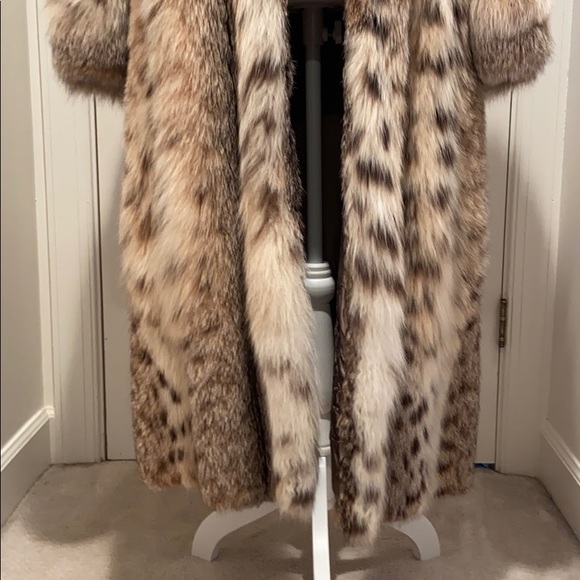 Natural Lynx coat with shawl collar - Picture 7 of 9